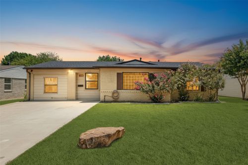 4228 Hyde Park Dr, Mesquite, TX, 75150-1630 | Card Image