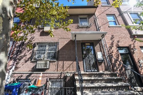 155 Lafayette St, Newark, NJ, 07105-1497 | Card Image