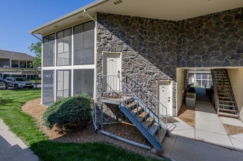 2308 Park Deville Pl, COLUMBIA, MO, 65203 | Card Image