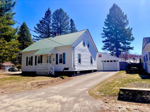 6 Winter Street, Millinocket, ME, 04462 | Card Image