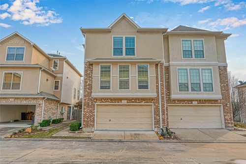 7816 Stoneyway Dr, Houston, TX, 77040-5155 | Card Image