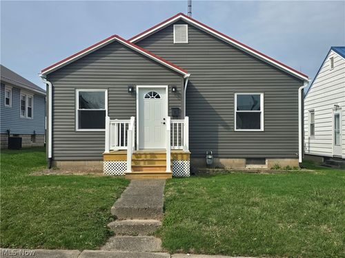 255 Florence Ave, Zanesville, OH, 43701-4116 | Card Image