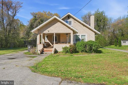 8805 Old Branch Ave, CLINTON, MD, 20735-2525 | Card Image