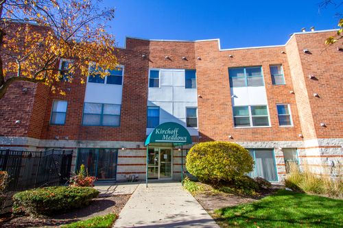 apt-223-3265 Kirchoff Rd, Rolling Meadows, IL, 60008-1873 | Card Image