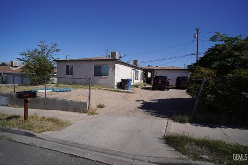 317 Melissa Ave, Barstow, CA, 92311-3031 | Card Image