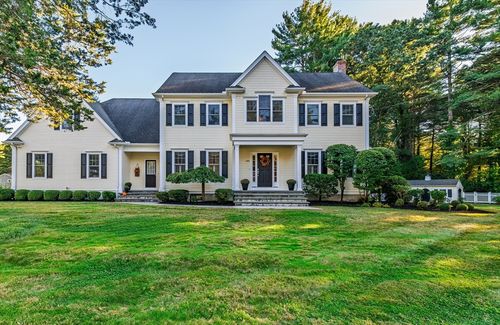 144 Fensview Dr, Westwood, MA, 02090-3131 | Card Image