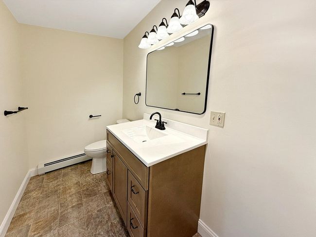 392 Commons Rd, Condo with 2 bedrooms, 3 bathrooms and null parking in Williston VT | Image 6
