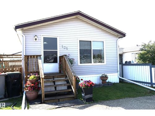 4819 51 Ave, Millet, AB, T0C1Z0 | Card Image