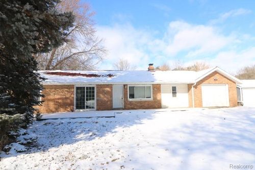 6191 Falkenbury Rd, North Branch, MI, 48461-9658 | Card Image