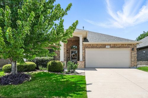 2209 Laurel Forest Dr, Fort Worth, TX, 76177-3510 | Card Image
