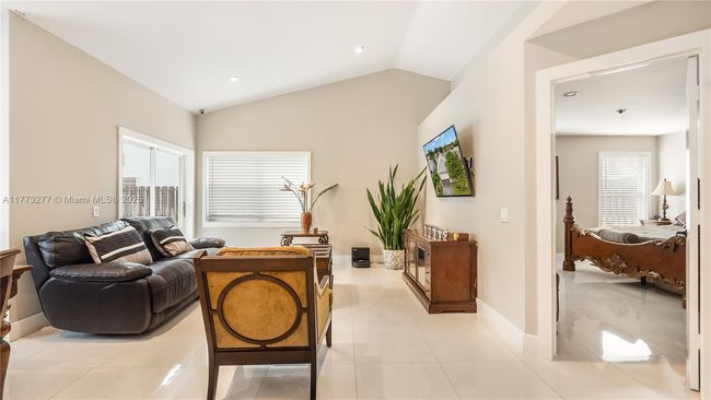 2719 Arrowwood Ct, House other with 3 bedrooms, 2 bathrooms and null parking in Davie FL | Image 13