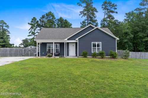 17 Russell Ct, Rocky Point, NC, 28457-5601 | Card Image