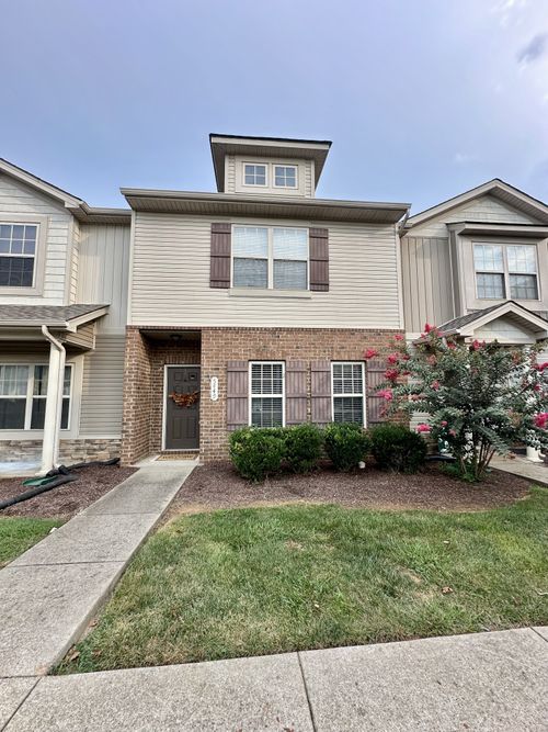 5449 Perlou Ln, Murfreesboro, TN, 37128-3947 | Card Image