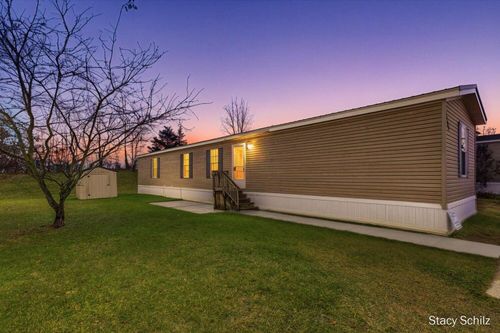 1164 E Bernie Ct, Wayland, MI, 49348-9361 | Card Image