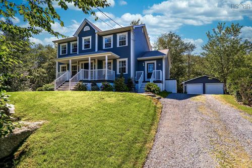 76 Old Mill Rd, House with 3 bedrooms, 4 bathrooms and 4 parking in Hammonds Plains NS | Card Image