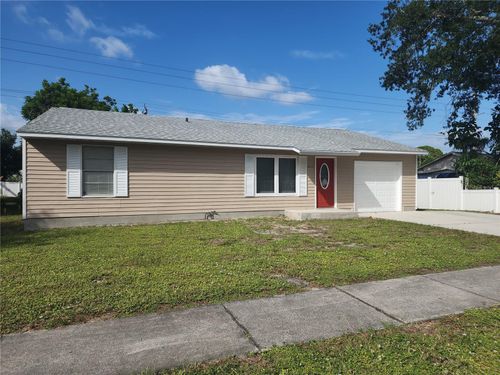 5212 1st Ave W, BRADENTON, FL, 34209-2704 | Card Image