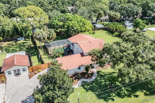 9517 W Flora St, TAMPA, FL, 33615-2721 | Card Image