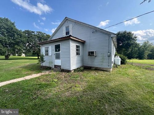 30 New Lancaster Valley Rd, MILROY, PA, 17063-9501 | Card Image