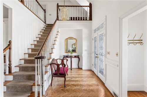 3910 Spalding Bluff Dr, Peachtree Corners, GA, 30092-2307 | Card Image