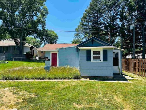 2821 S Cornelia St, Sioux City, IA, 51106 | Card Image