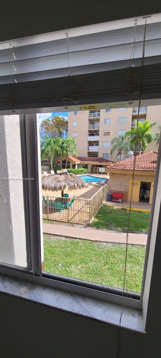 APT-209 - 15231 Sw 80 Th St, Condo with 2 bedrooms, 2 bathrooms and null parking in Miami FL | Image 9