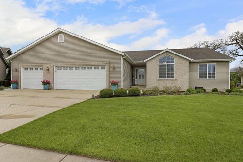 8560 37th Ave, Kenosha, WI, 53142-2500 | Card Image