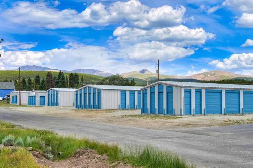 n-715 Chestnut St, Leadville, CO, 80461-3907 | Card Image