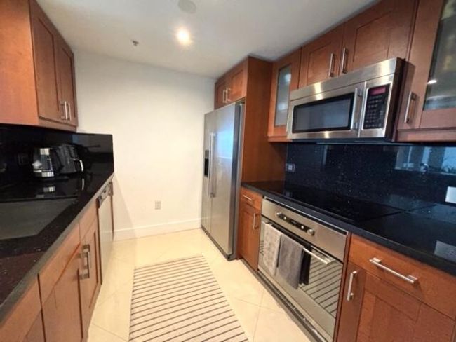 APT-603 - 2600 Sw 27 Th Ave, Condo with 2 bedrooms, 2 bathrooms and null parking in Miami FL | Image 6