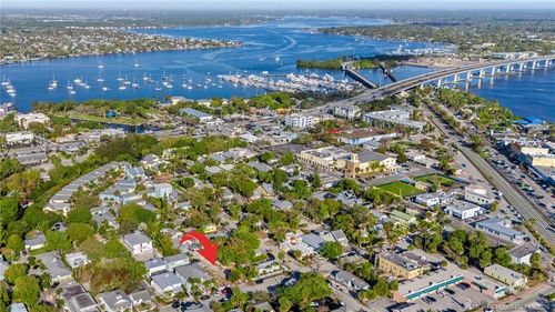 506 Sw Camden Ave, Stuart, FL, 34994-2922 | Card Image