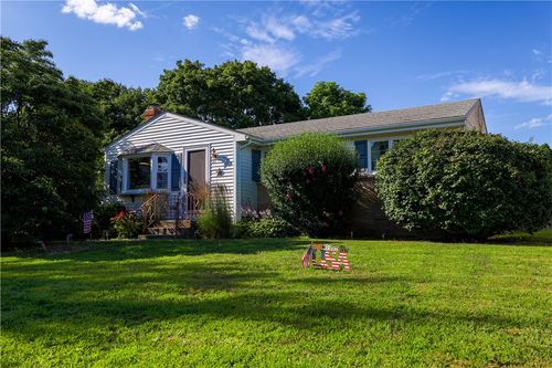 173 Vineyard Rd, Warwick, RI, 02889-4320 | Card Image
