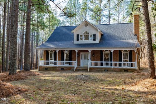 892 Franklin Ln, Henderson, NC, 27537-4785 | Card Image