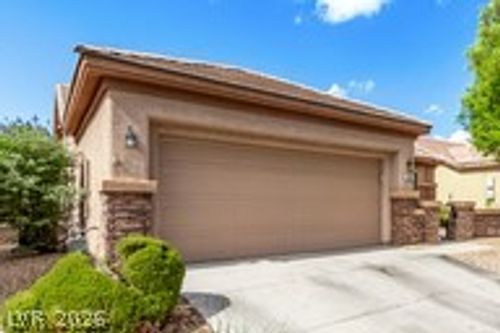3447 Halter Dr, Las Vegas, NV, 89122-3468 | Card Image