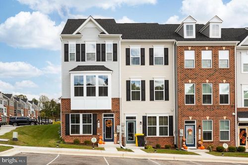 clarendon-3-180 Woodgate Cir, PASADENA, MD, 21122-1797 | Card Image