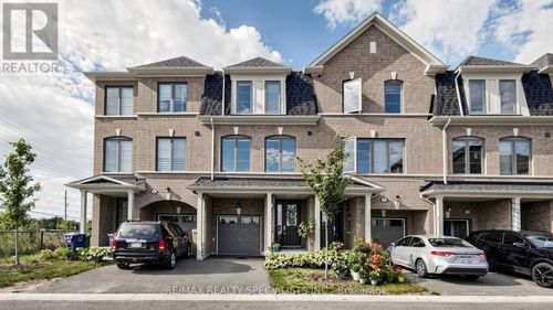 14 Bretlon St, Brampton, ON, L6P4N8 | Card Image