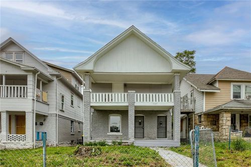 5207 Independence Ave, Kansas City, MO, 64124-3005 | Card Image