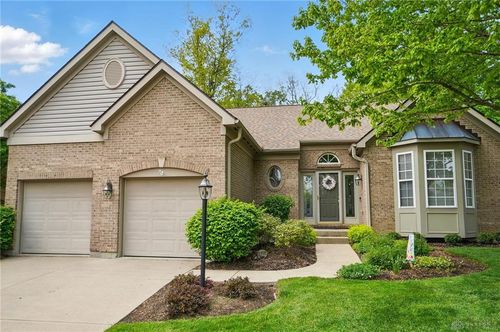 1368 Shawnee Run Dr, Hamilton Twp, OH, 45039-7233 | Card Image