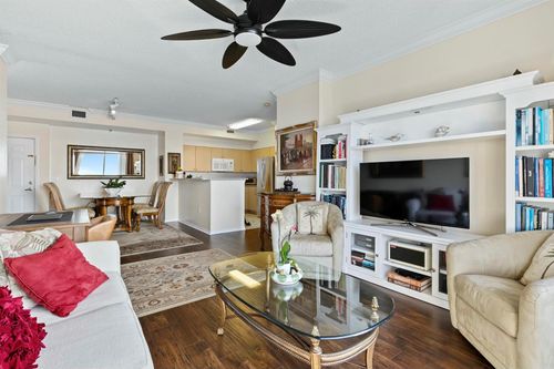 906-616 Clearwater Park 906 Road, West Palm Beach, FL, 33401 | Card Image