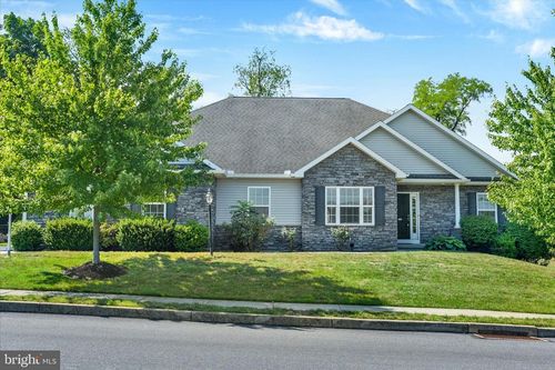 807 Genevieve Dr, MECHANICSBURG, PA, 17055-9546 | Card Image