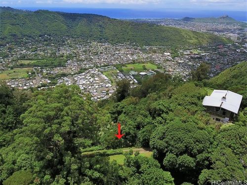 3953 Round Top Dr, Honolulu, HI, 96822-5041 | Card Image