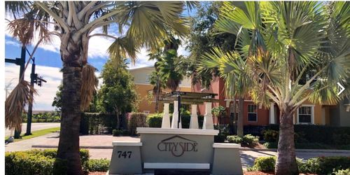 unit-3-770 Millbrae Ct, West Palm Beach, FL, 33401-8487 | Card Image