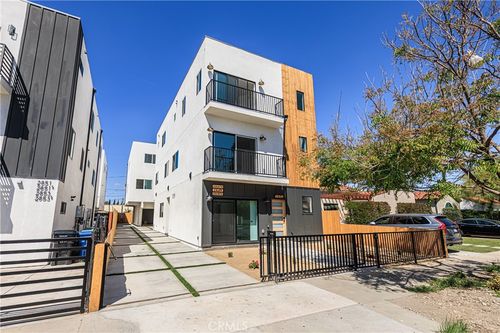 a-2847 Victoria Avenue, Los Angeles, CA, 90016 | Card Image