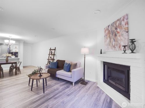 unit-j146-12618 100th Ln Ne, Kirkland, WA, 98034-8825 | Card Image