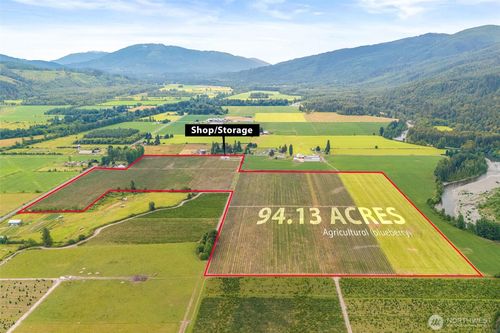 5210 Strand Rd, Deming, WA, 98244-9602 | Card Image