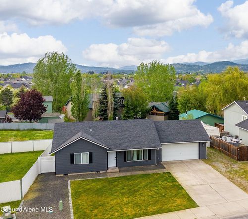 2615 N Rawhide Ridge Rd, Post Falls, ID, 83854-8466 | Card Image