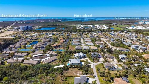 13411 Electron Dr, FORT MYERS, FL, 33908-3085 | Card Image