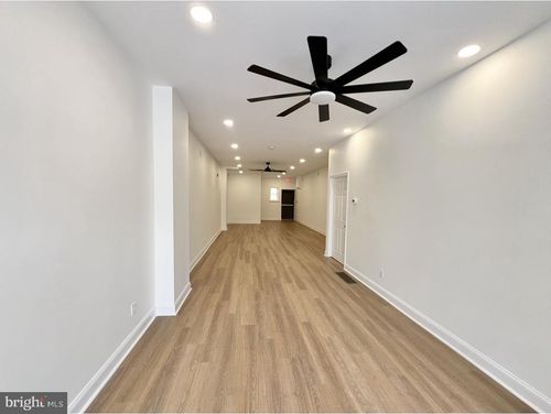 cs-2115 E Chelten Ave, Philadelphia, PA, 19138-2519 | Card Image