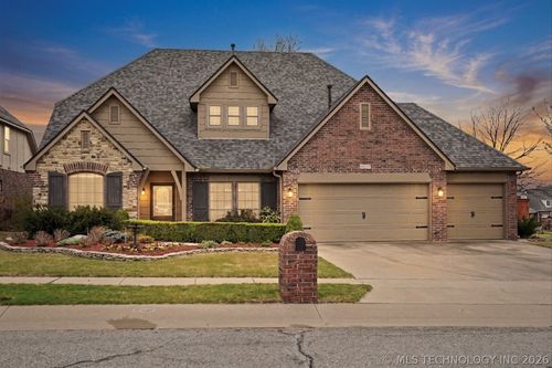 4035 W Twin Oaks Pl, Broken Arrow, OK, 74011-1218 | Card Image