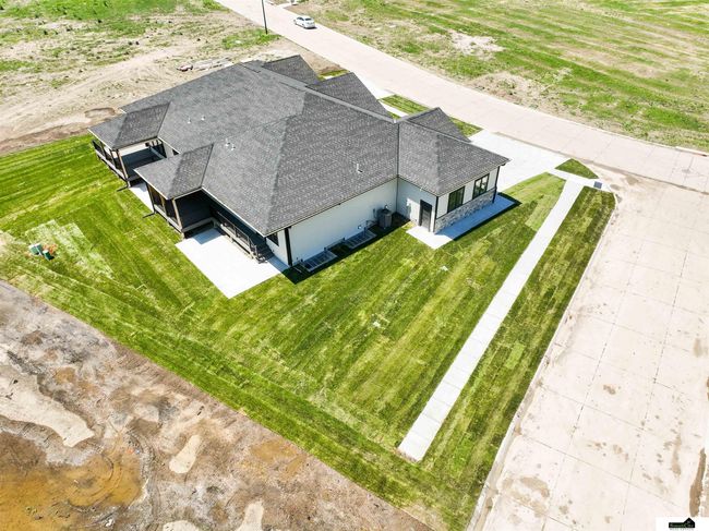 7949 Ponce Dr, Townhouse with 4 bedrooms, 3 bathrooms and 3 parking in Lincoln NE | Image 62