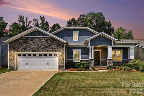 1604 Spring Blossom Trl, Fort Mill, SC, 29708-0121 | Card Image