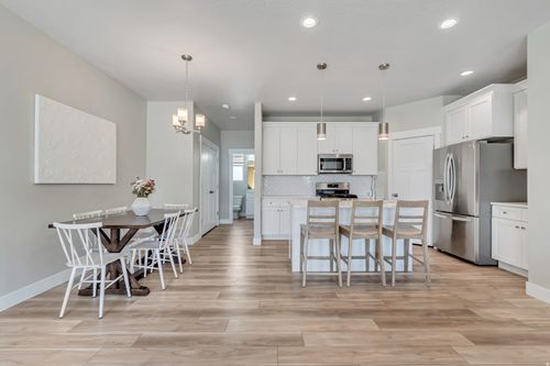 998 S 2720 E, Spanish Fork, UT, 84660-6227 | Card Image